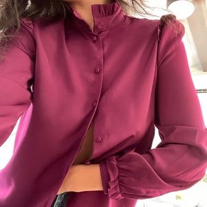 Silk Button up with collar and sleeve ruffle details